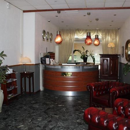 Skyline Hotel Rotterdam Ngoại thất bức ảnh
