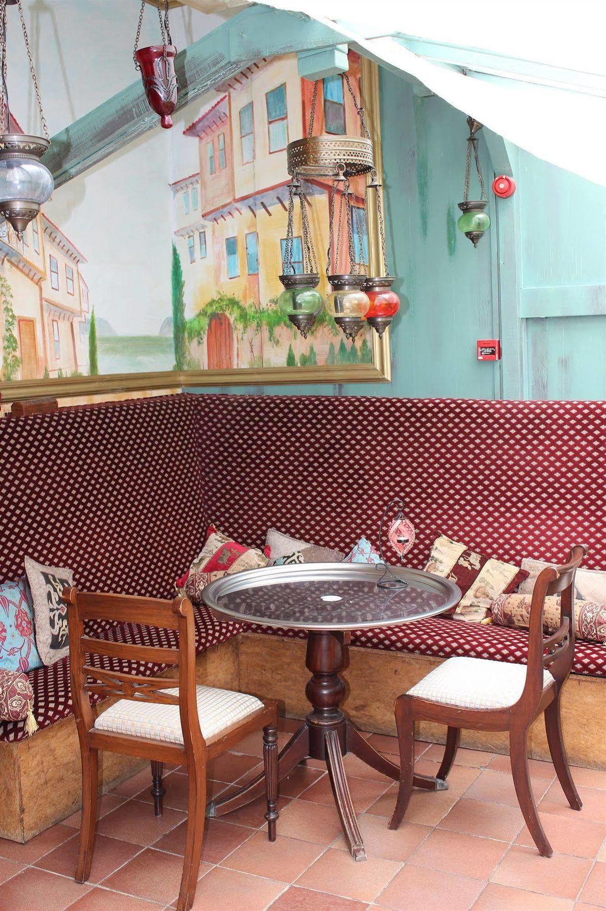 Skyline Hotel Rotterdam Ngoại thất bức ảnh